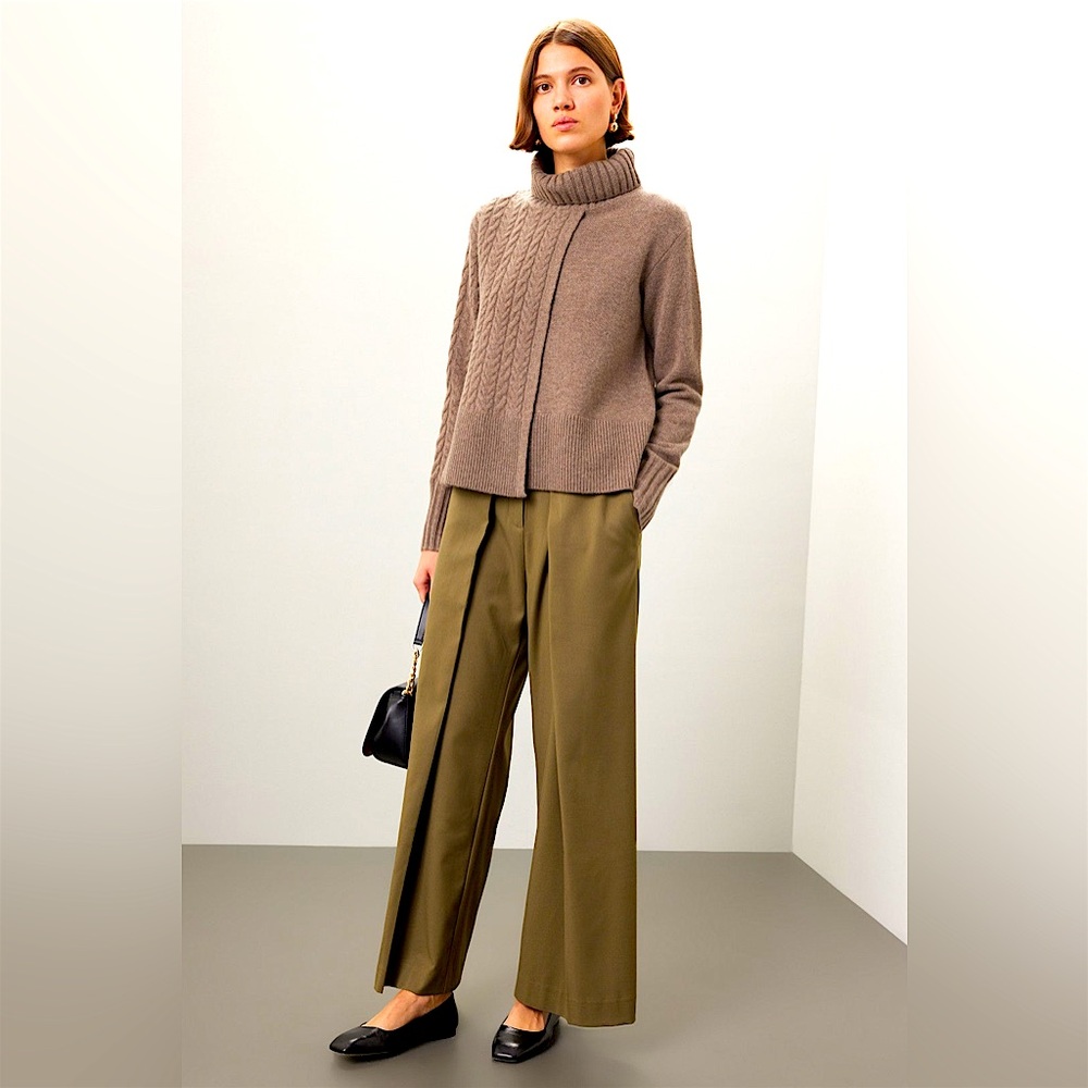 Eudon Choi Mixed Knit Turtle Neck Sweated- Medium